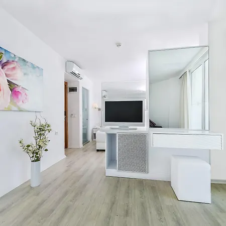 Le Bleu & קוסדסי