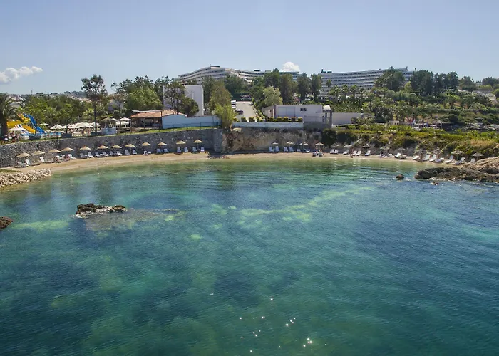 Le Bleu & 5* Kusadası