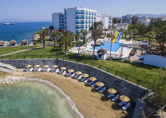 Le Bleu & Rezort 5*