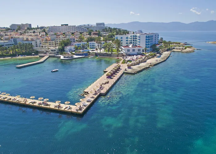 Le Bleu & 5* Kusadası