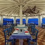 Resort Le Bleu & 5*