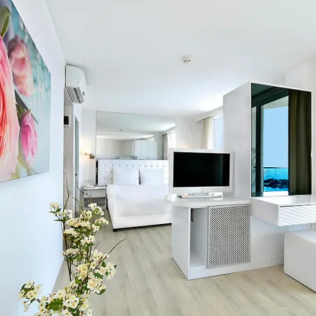 Le Bleu Hotel&resort - Ultra Station touristique