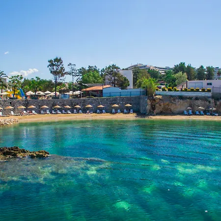 Le Bleu & Resort