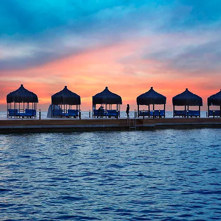 Le Bleu & Resort Kusadası