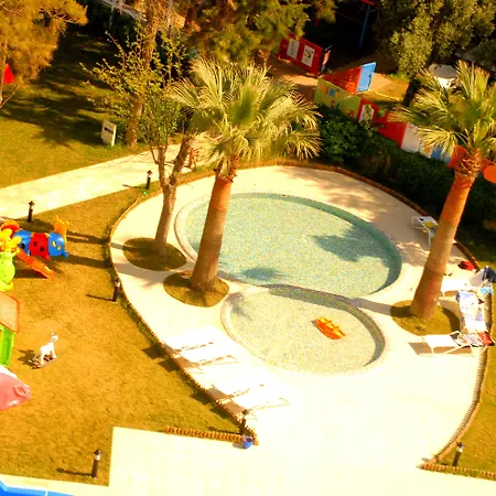 Le Bleu & Resort