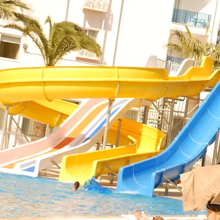 Le Bleu & 5* Kusadası