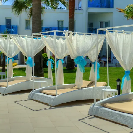 Le Bleu Hotel&resort - Ultra Station touristique