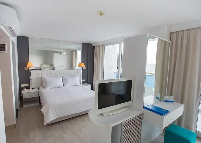 Le Bleu & Resort Kuşadası